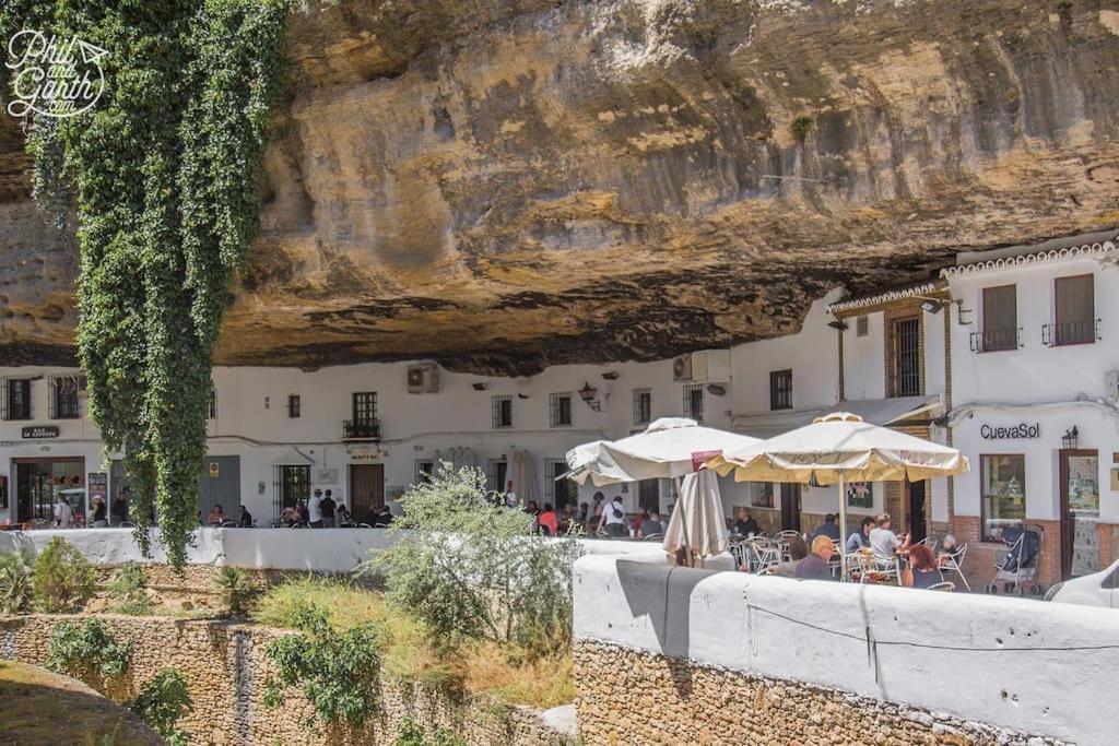 Cuevas del BecerroCasa La Puerta De Ronda公寓 外观 照片